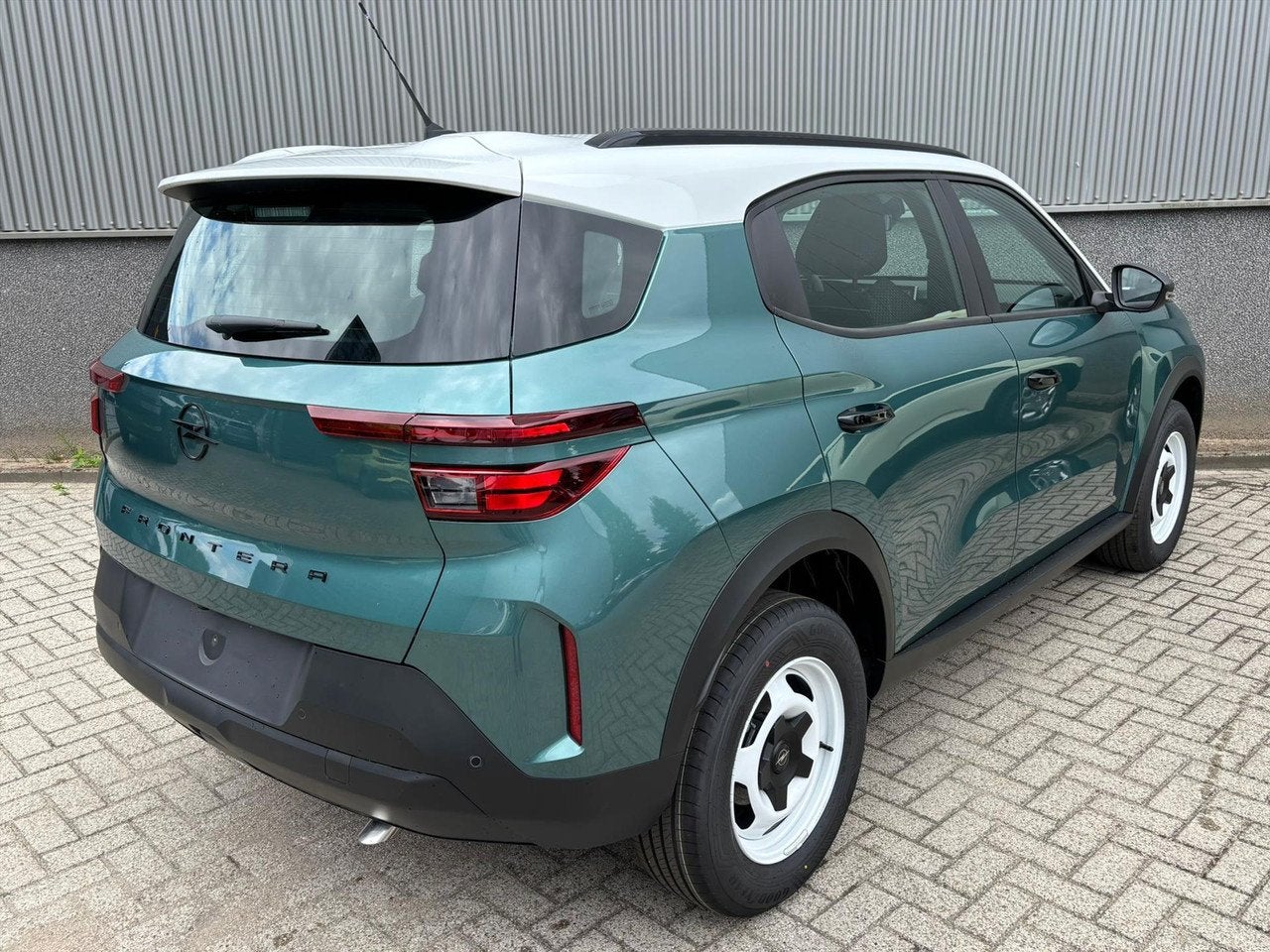 Foto 5 van Opel Frontera 1.2 Turbo Hybrid 136pk eDCT | VOORRAAD VOORDEE