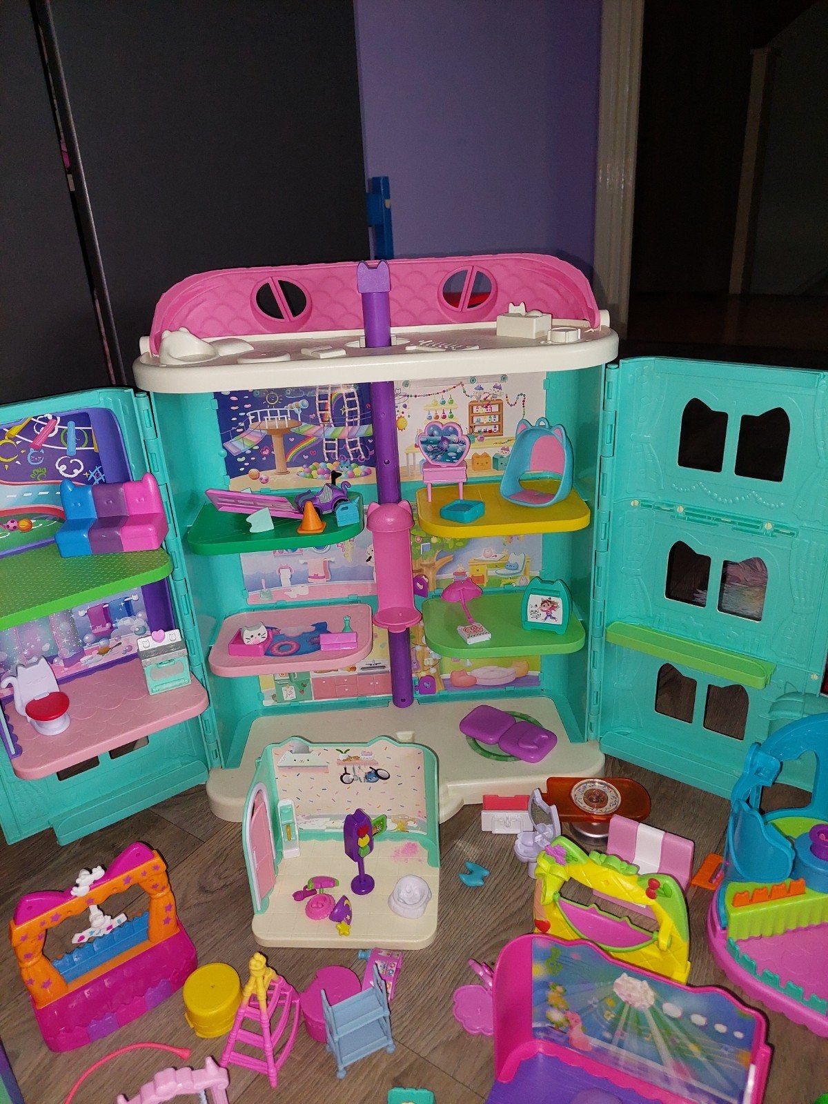 gabby poppenhuis met accessoires, Ophalen, Gebruikt, Poppenhuis