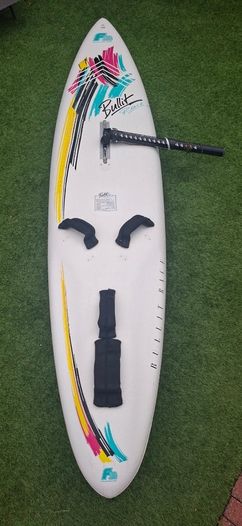 surfplank F2  Bullit Race met mastvoet, Ophalen, Met mastvoet, 250 tot 300 cm, Gebruikt