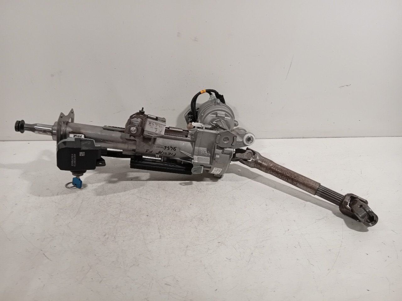 Stuurbekrachtigingspomp electrisch Ford Fiesta, Onderdelen@venauto.nl, Van der Ven Autorecycling B.V., Gebruikt, Ettenseweg 76, 4706 PB Roosendaal, The Netherlands