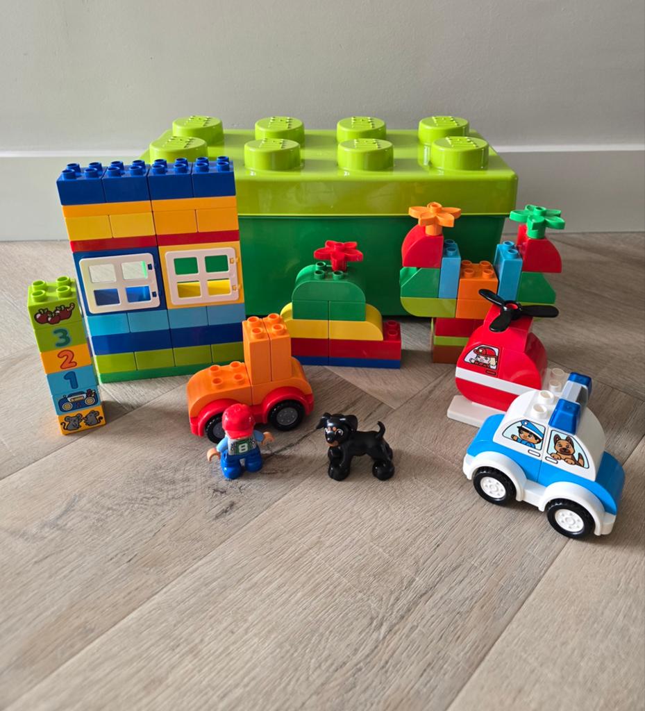 Lego duplo alles in een doos 10572 + 10957, Overige thema's, Ophalen of Verzenden, Compleet, Duplo