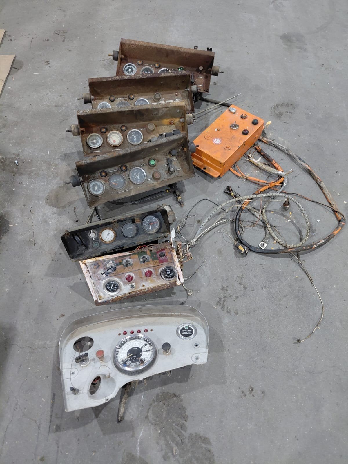 dashboard paneel compressor, Ophalen, Geluidgedempt, Gebruikt, 800 liter/min of meer
