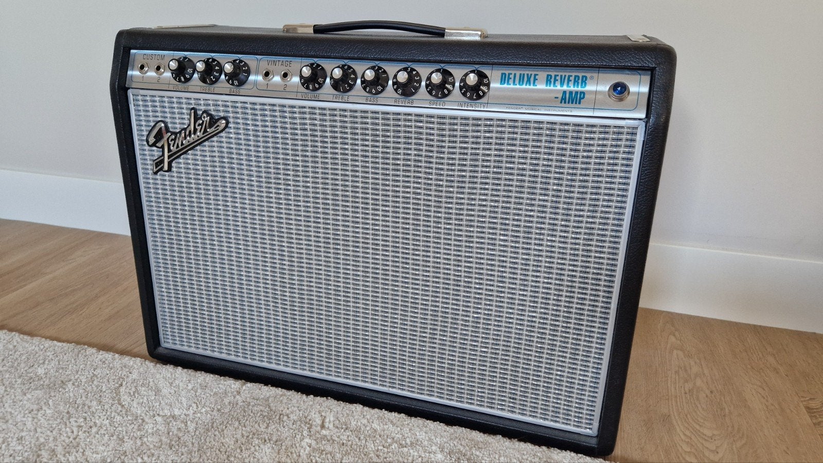 Fender '68 Custom Deluxe Reverb gitaarversterker, Muziek en Instrumenten, Ophalen, Zo goed als nieuw, Gitaar, Minder dan 50 watt
