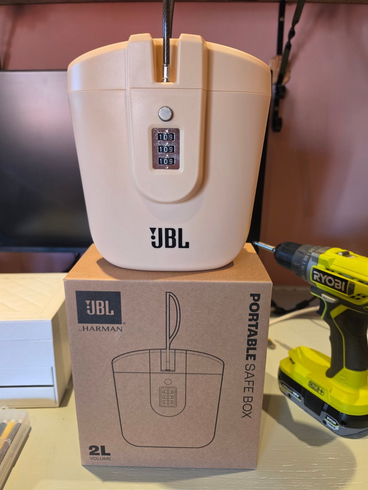 JBL Beach Safe Box - Nieuw in doos, Ophalen of Verzenden, Nieuw