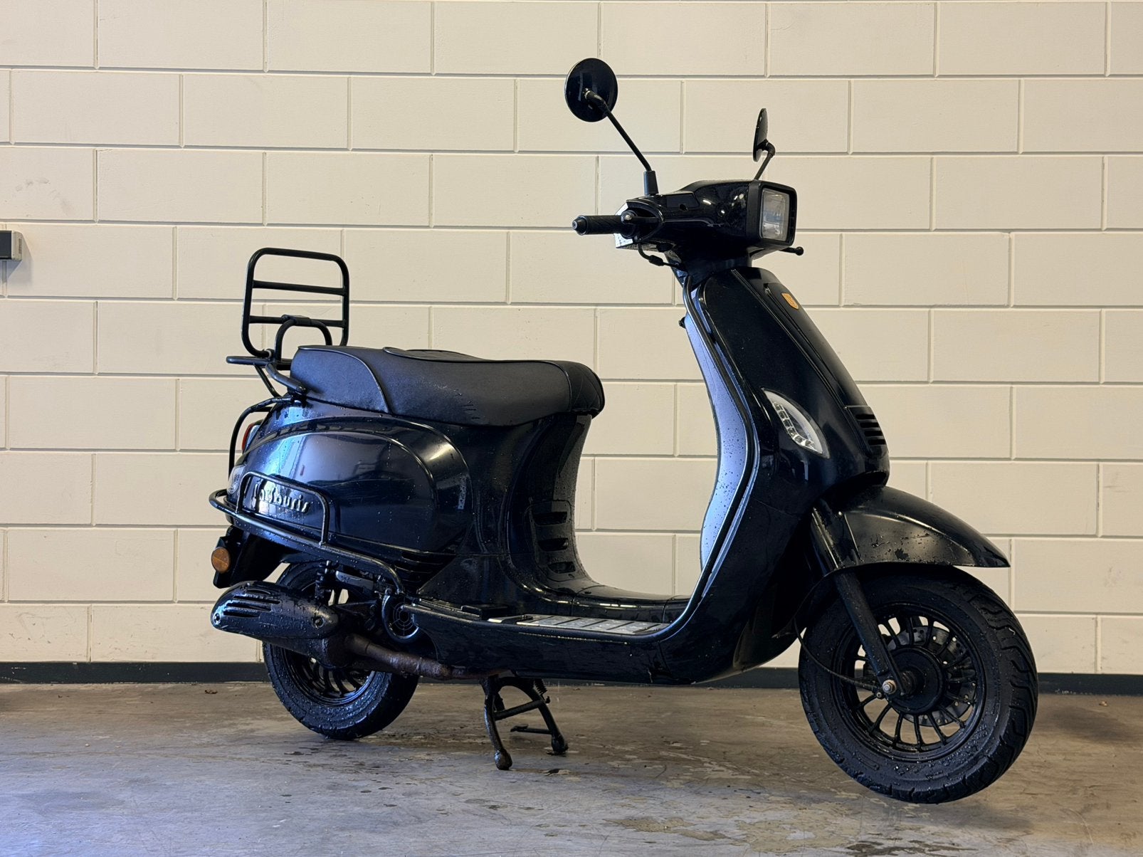 La Souris Vespa look 4T 2022 13.000km zwart snorscooter snor, Ophalen, Zo goed als nieuw, Benzine, Maximaal 25 km/u