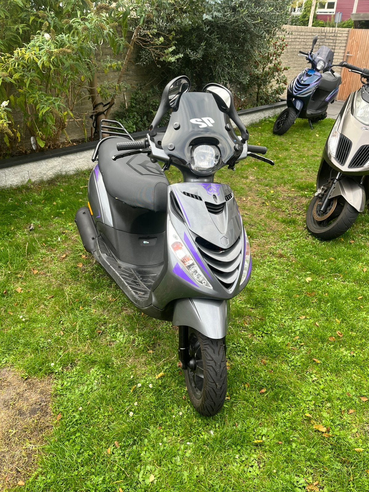 Paiggio zip 172cc, Fietsen en Brommers, Scooters | Piaggio, Tweetakt, Maximaal 45 km/u, Zip, Ophalen of Verzenden