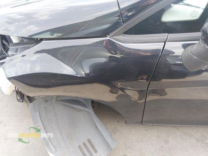 Scherm links-voor van een Ford Fiesta (JA8), Gebruikt, -, -, Ford