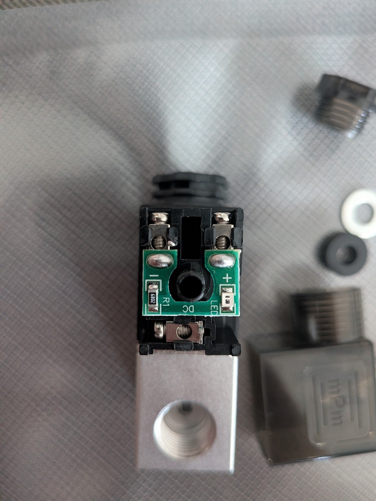 Magneetventiel 12V DC - Model 2V025-08 (1/4" inch) - Met LED, Ophalen