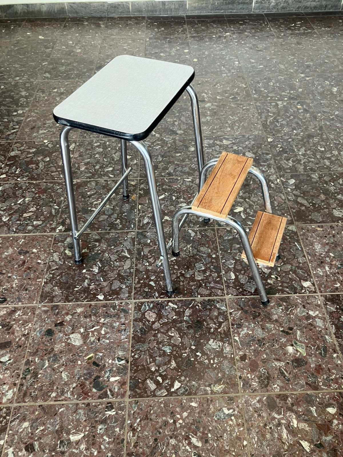 Vintage keukentrapje. Jaren 70, Ophalen of Verzenden, Zo goed als nieuw, Hout