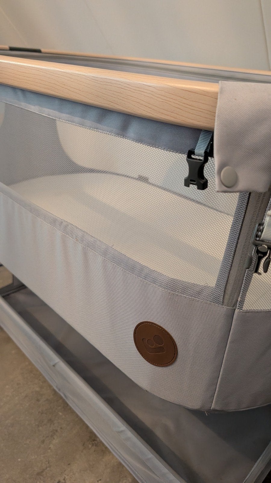 Foto 5 van Maxi-Cosi Iora Air Co-sleeper / wieg  (zo goed als nieuw)