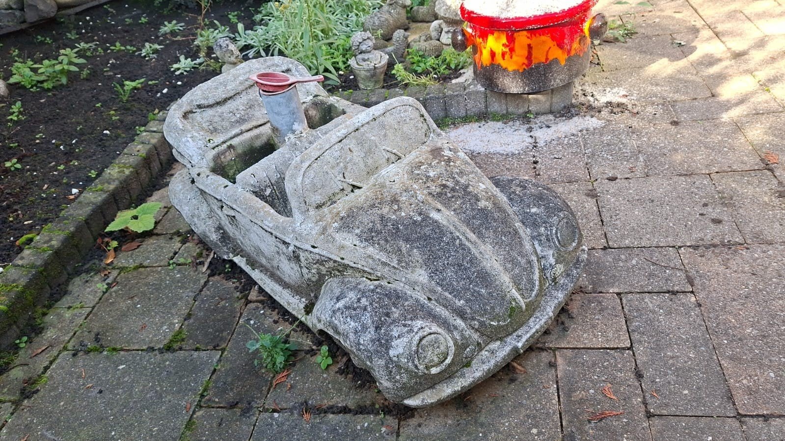 Betonnen Kever Bloembak - 40x70cm, Ophalen, Gebruikt, Beton, Overige typen