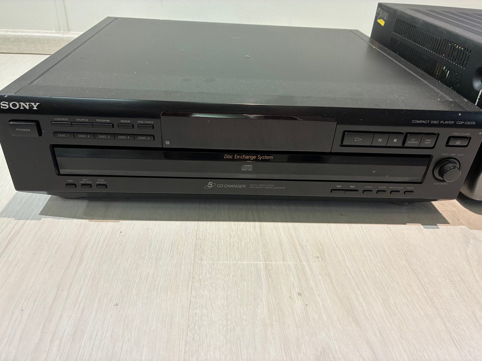 Sony CDP-CE315 5-CD Wisselaar - Uitstekende Staat, Audio, Tv en Foto, Ophalen, Zo goed als nieuw, Sony, Wisselaar