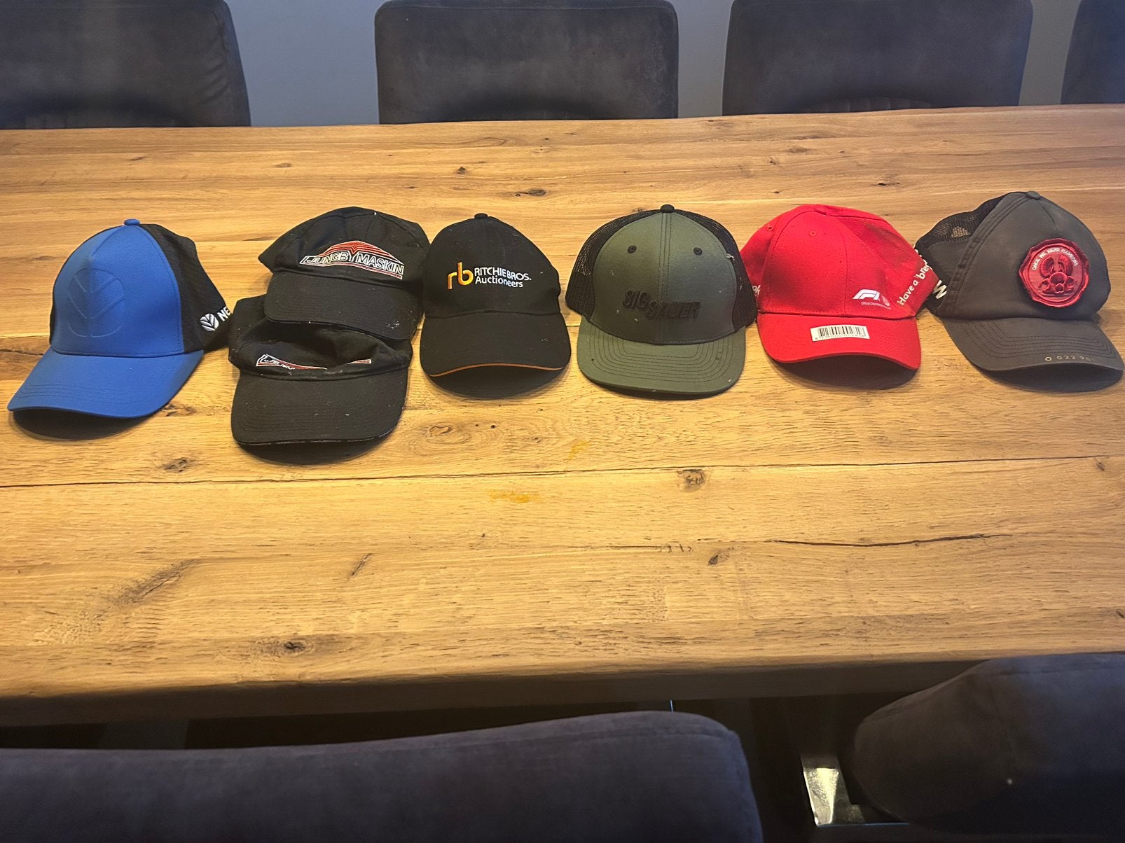 Petten caps, Ophalen of Verzenden, Zo goed als nieuw, Overige merken