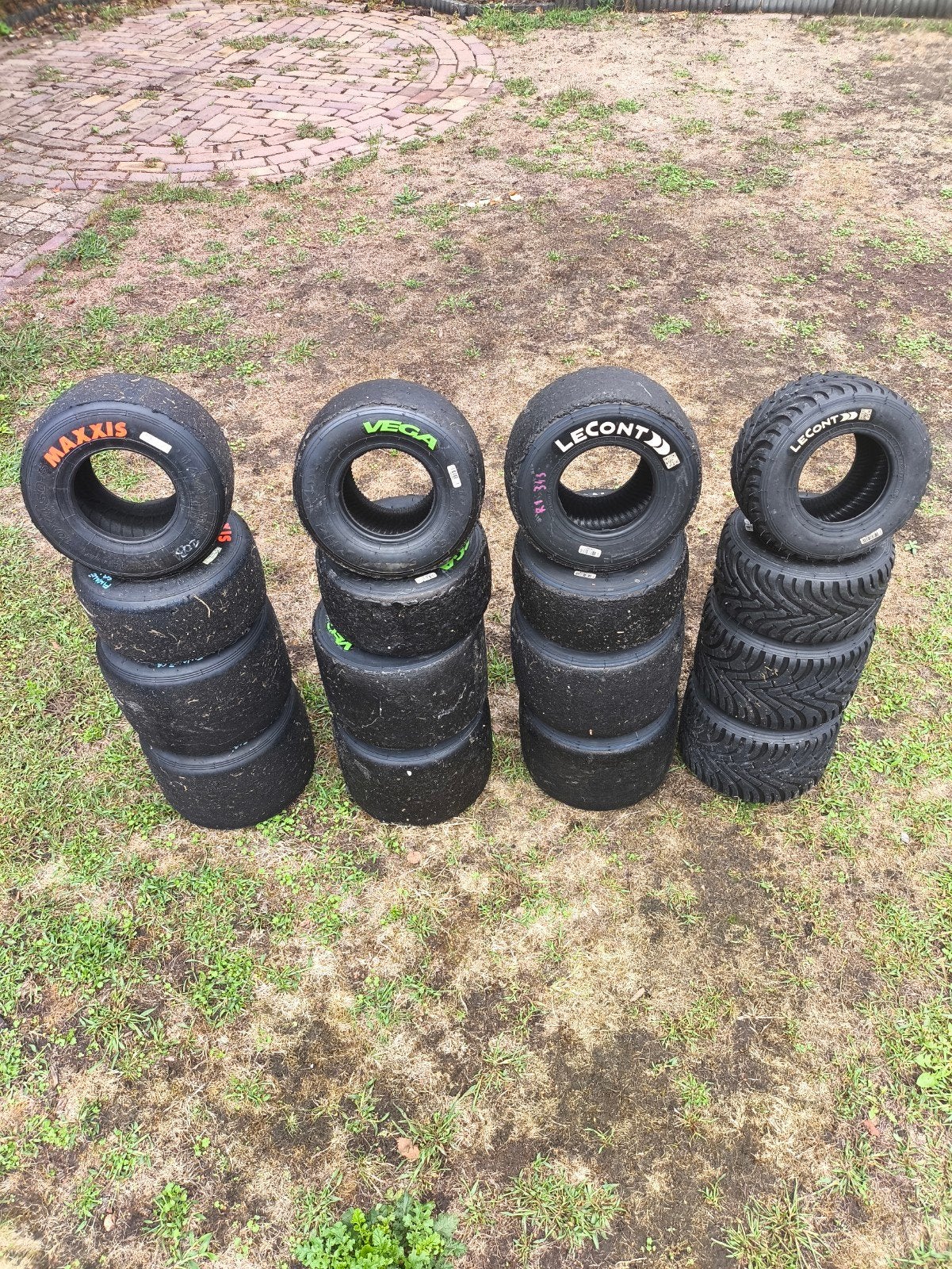 diverse setjes kartbanden tekoop, Ophalen, Kart