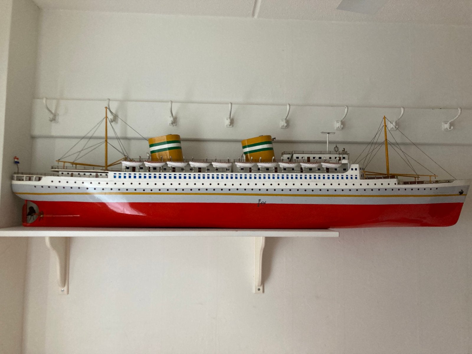Passagiers schip, Ophalen of Verzenden, Zo goed als nieuw, 1:32 tot 1:50