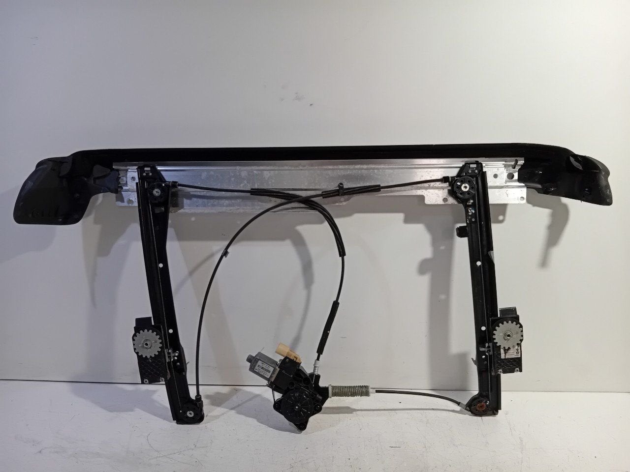 Raammechaniek elektrisch rechts voor Mini Mini, Onderdelen@venauto.nl, Van der Ven Autorecycling B.V., Gebruikt, Ettenseweg 76, 4706 PB Roosendaal, The Netherlands