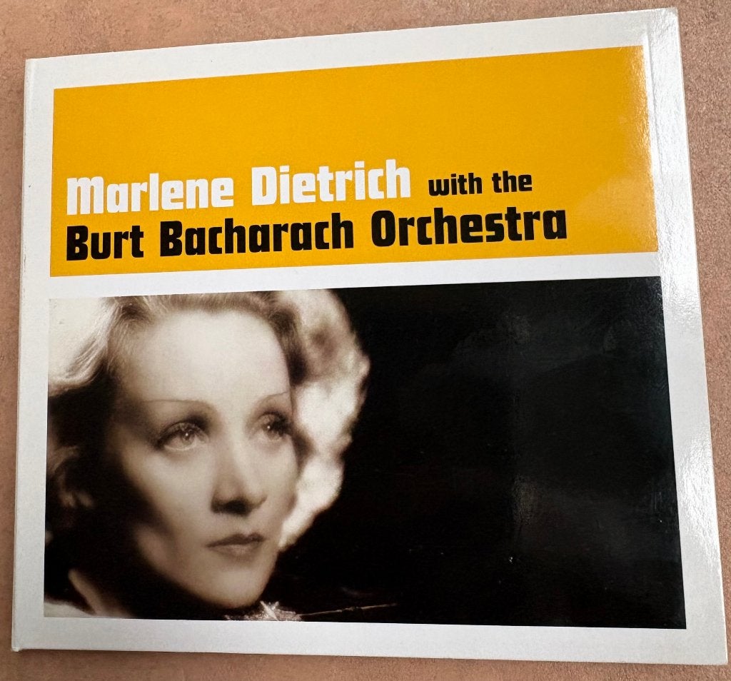 'Marlene Dietrich with the Burt Bacharach Orchestra', Cd's en Dvd's, Import, Ophalen of Verzenden, Zo goed als nieuw, Verzamelalbum