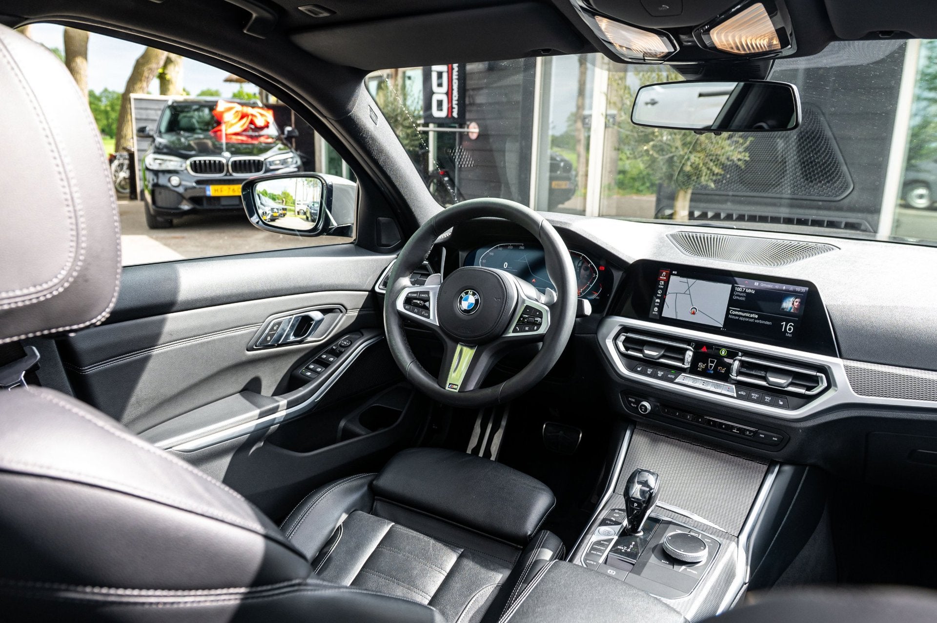 BMW 3-serie 330i High Executive Edition I Dravit Grau I M Pa, Automaat, 1998 cc, Achterwielaandrijving, 4 cilinders