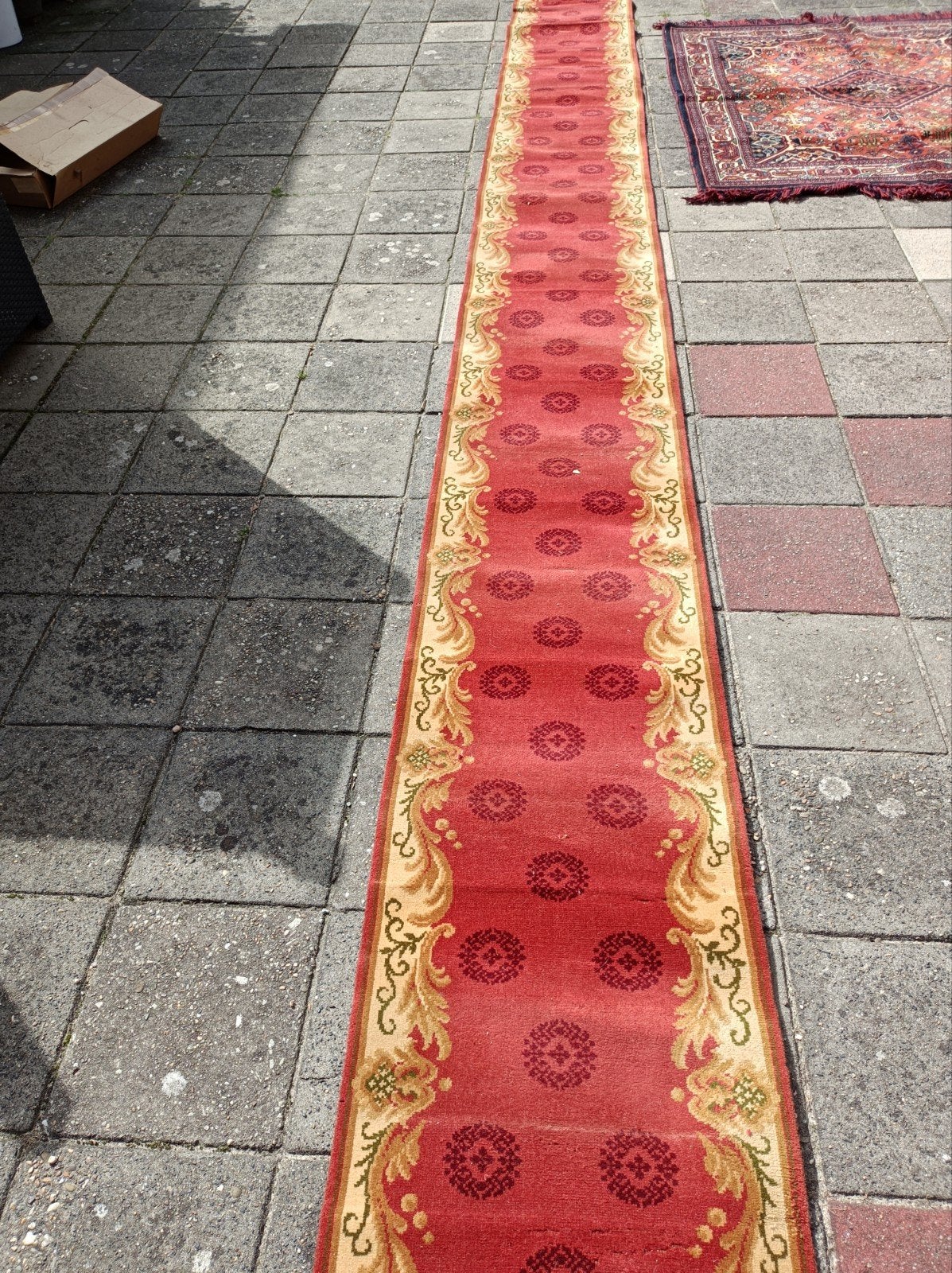 Gebruikte traploper, Gebruikt, 200 cm of meer, Klassiek, Rood