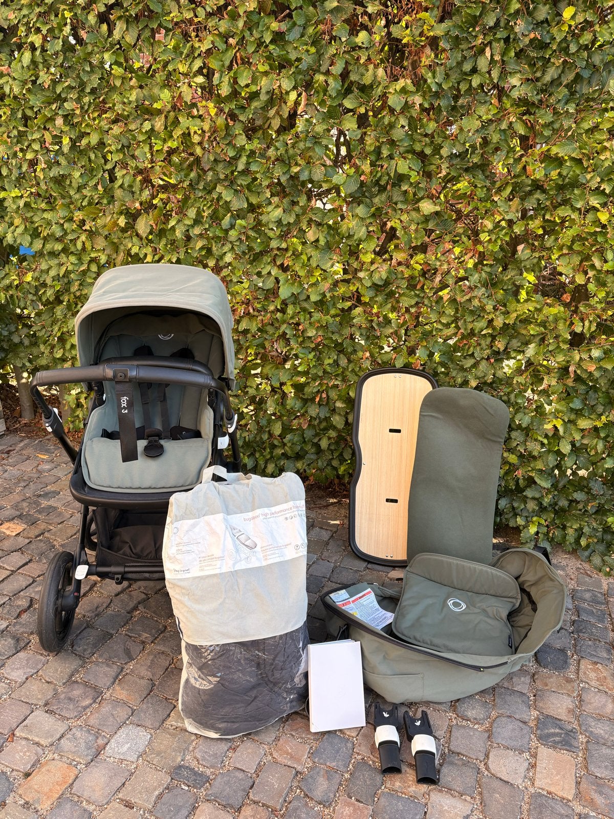 Bugaboo Fox 3 kinderwagen met accessoires, Ophalen, Bugaboo, Zo goed als nieuw, Combiwagen