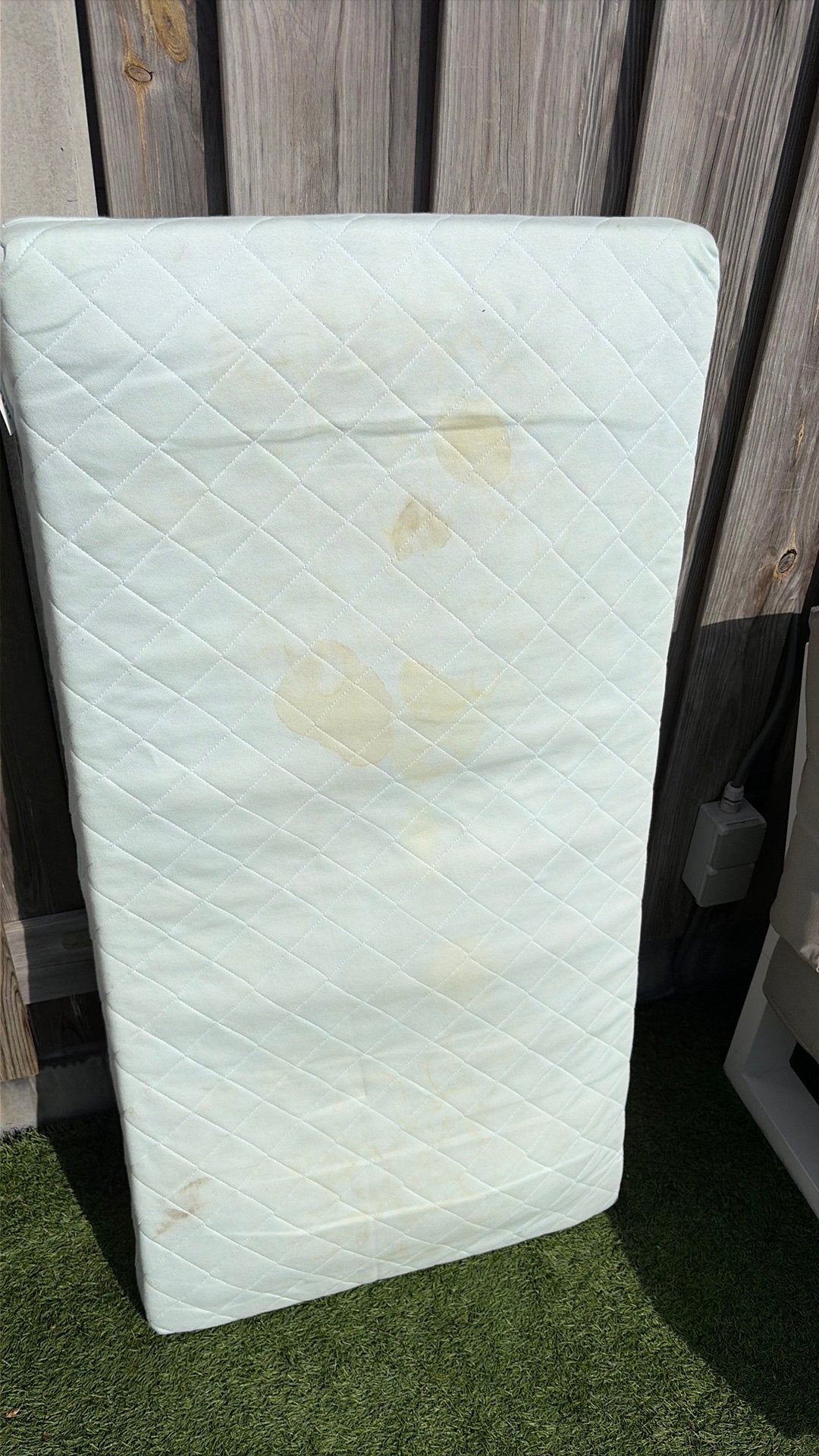 Matras ledikant ikea vyssa GRATIS, Ophalen, Gebruikt