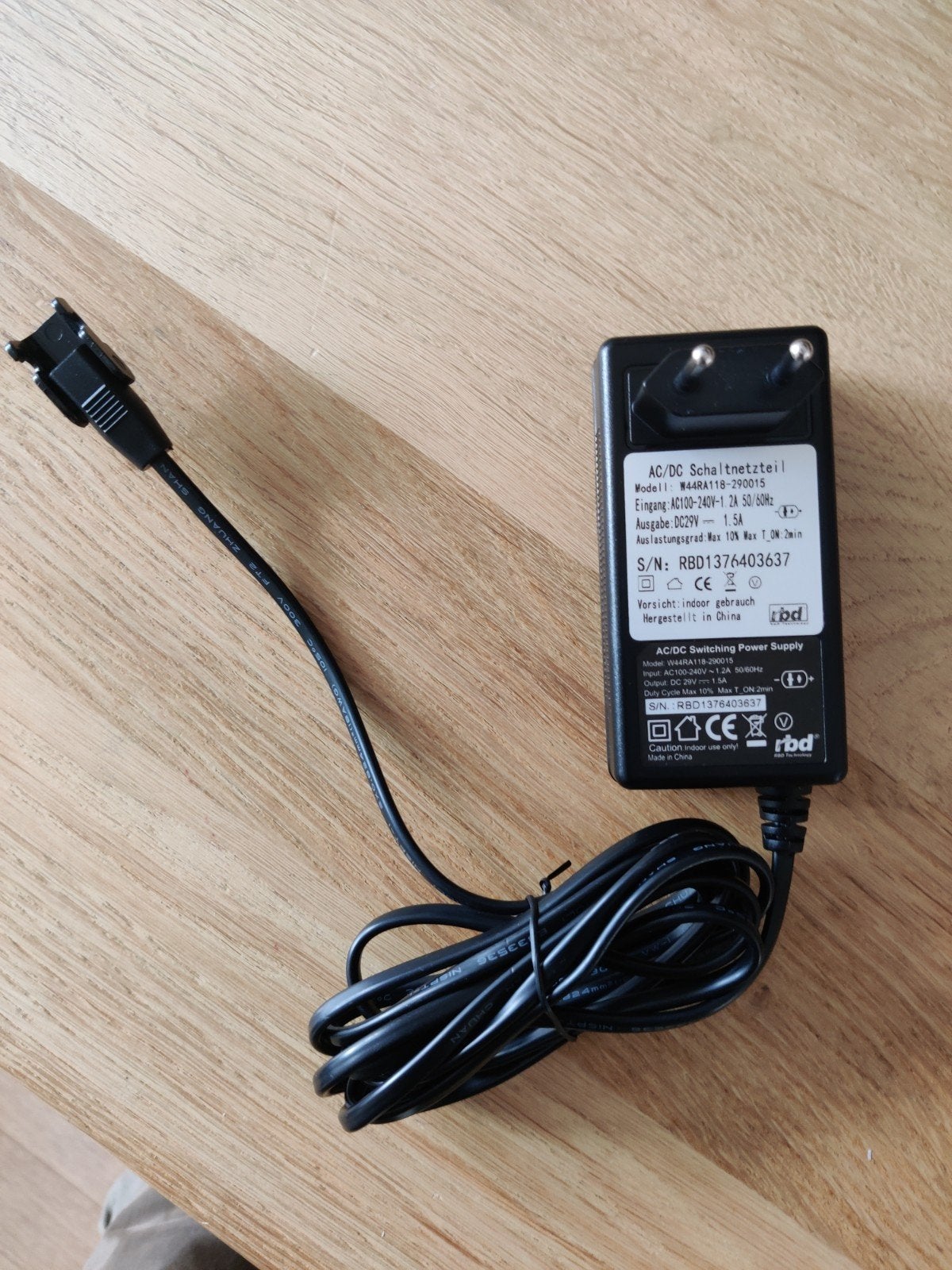 AC/DC Netadapter voeding uitgang DC29V 1.5A, Ophalen of Verzenden, Zo goed als nieuw