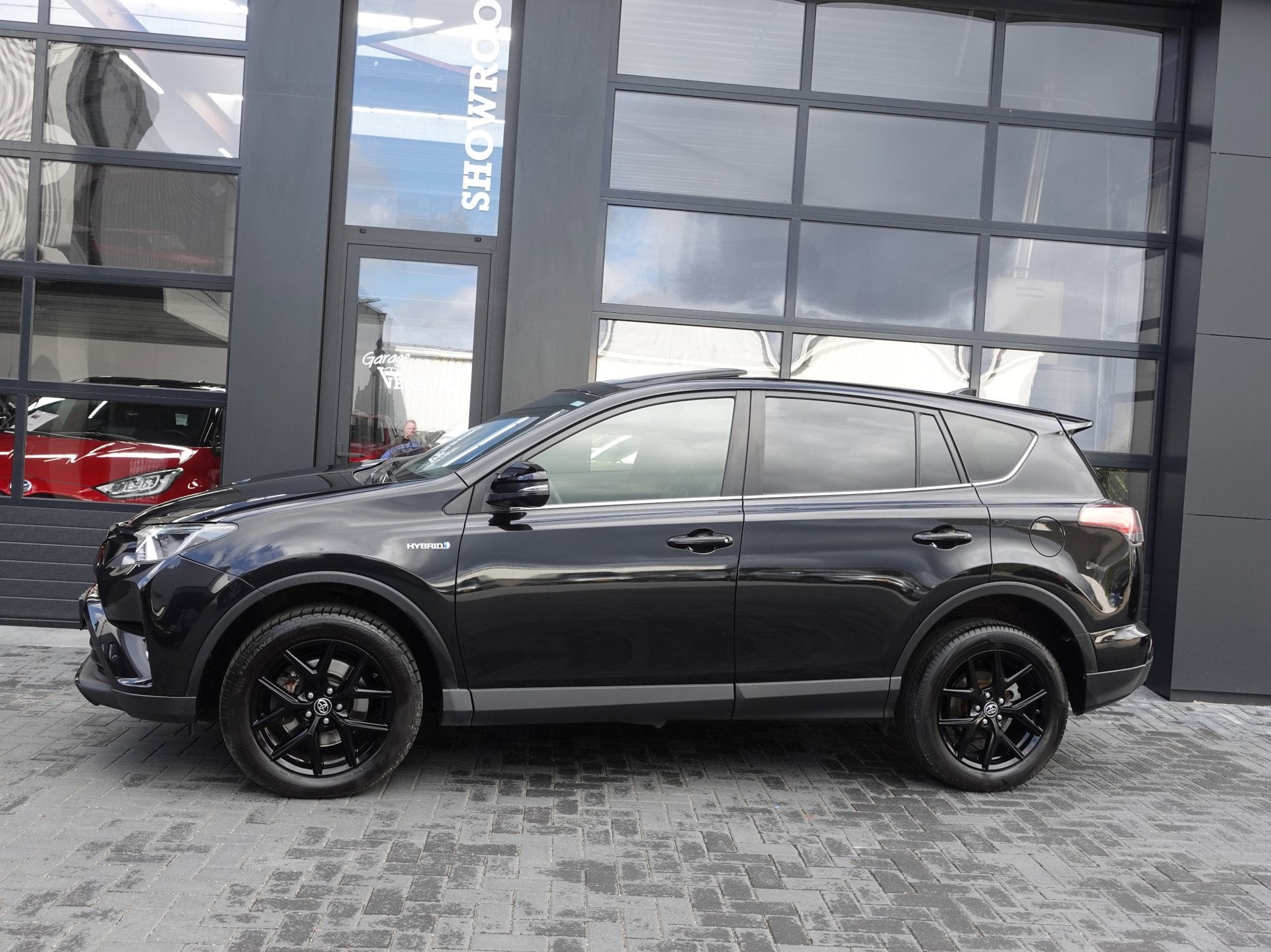 Foto 3 van Toyota RAV4 2.5 Hybrid Black Edition (Navi/Carplay,Camera,Cr