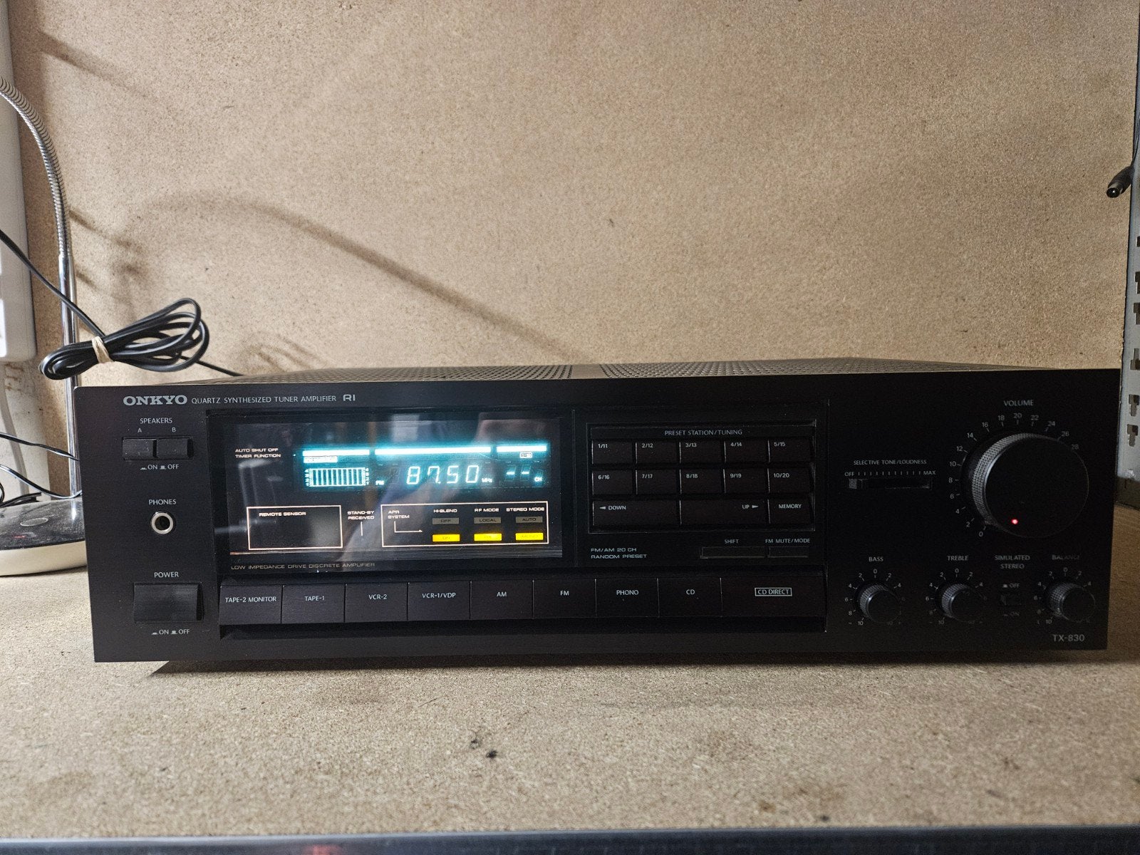 Onkyo TX-830 Receiver - Zeer Nette Staat met Phono Ingang, Ophalen, Zo goed als nieuw, 60 tot 120 watt, Stereo