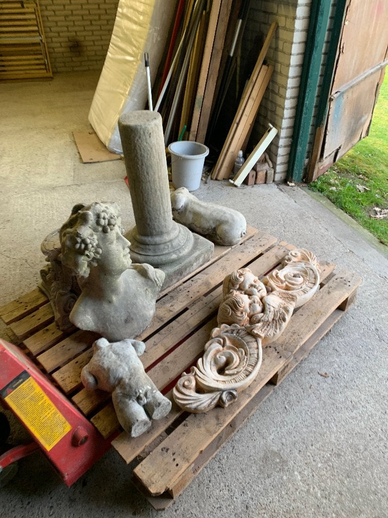 Ornamenten beton en gips, Ophalen