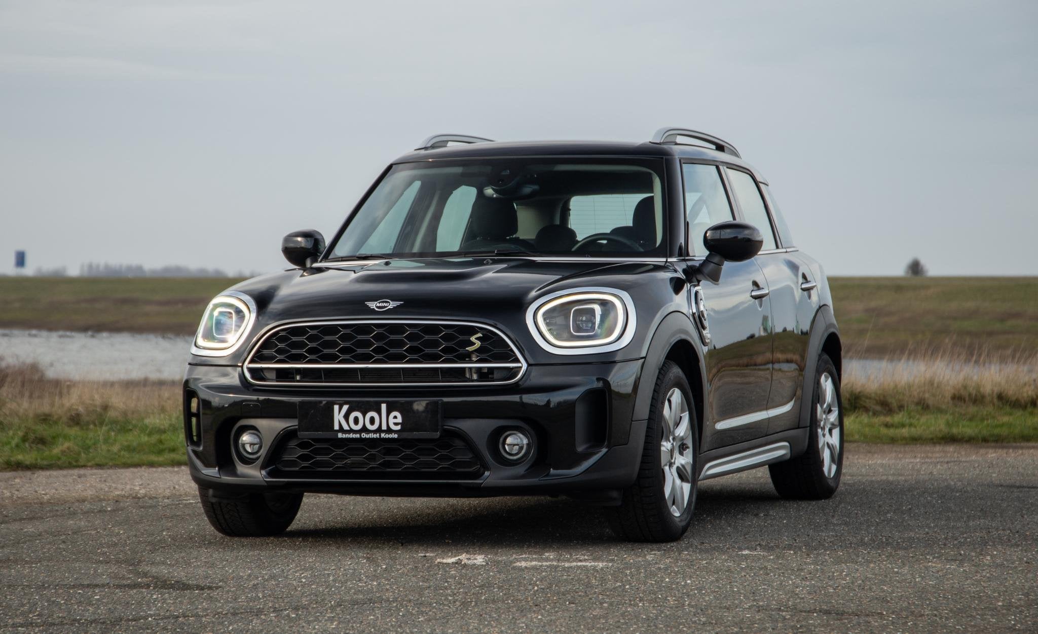 MINI Countryman 1.5 Cooper S E ALL4 Essential CAMERA / NAVI, Auto's, Automaat, Dealer onderhouden, Gebruikt, Countryman