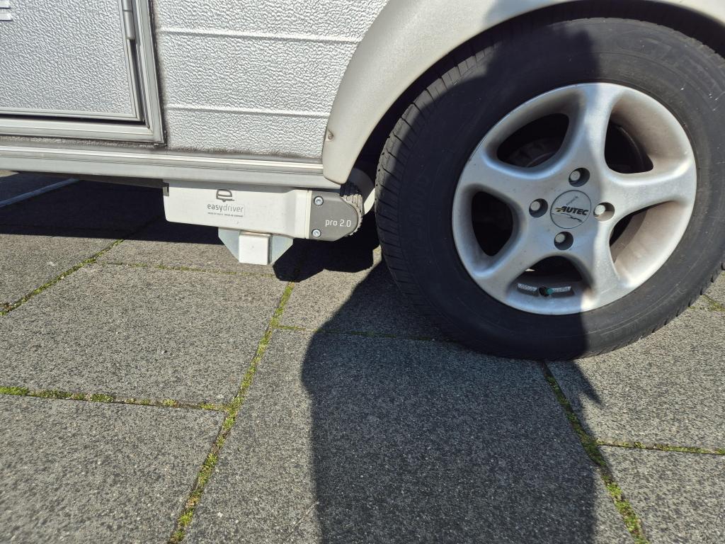 Kip Kompakt Special 37, Caravans en Kamperen, Caravans, Overige typen, Standaardzit, Kip, Bedrijf