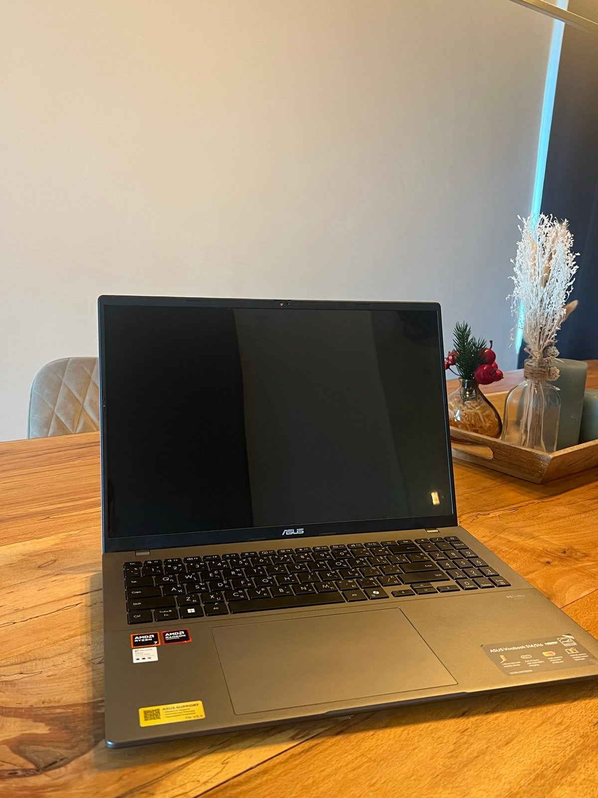 ASUS Vivobook S 16, Ophalen, Met videokaart, Qwerty, Zo goed als nieuw