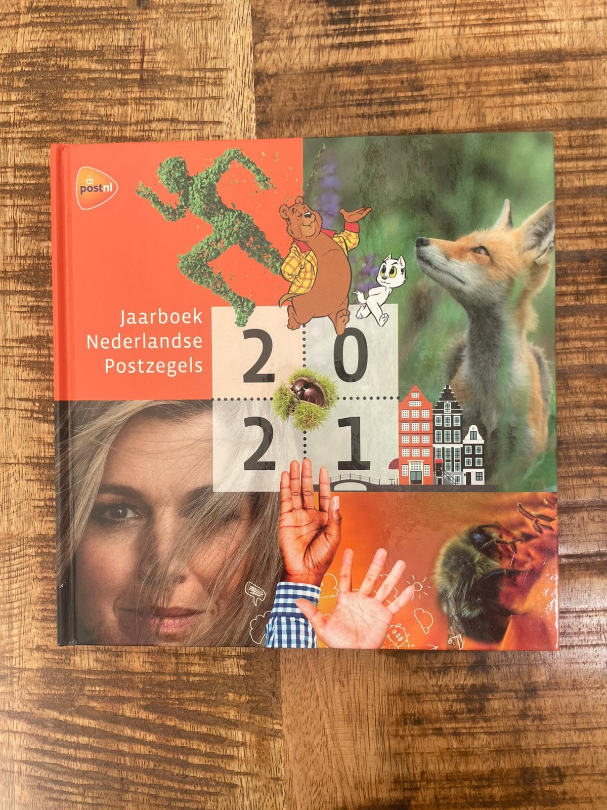 Nederland Jaarboek 2021 Nu €105,00. Compleet met Zegels PF., Postzegels en Munten, Ophalen of Verzenden, Na 1940, Postfris