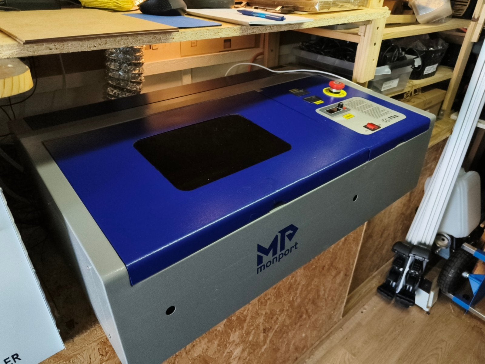 Monport CO2 Laser 40 Watt Graveer- en snijmachine  200x300 m, Hobby en Vrije tijd, Ophalen