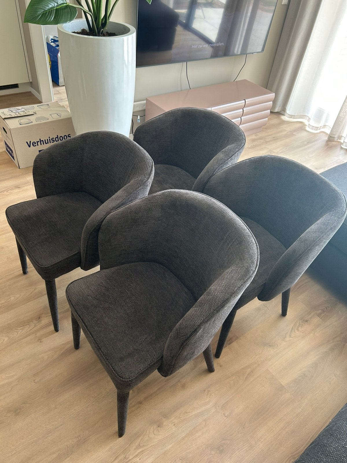 4 eetkamerstoelen grijs, Huis en Inrichting, Stoelen, Ophalen, Zo goed als nieuw, Grijs, Vier