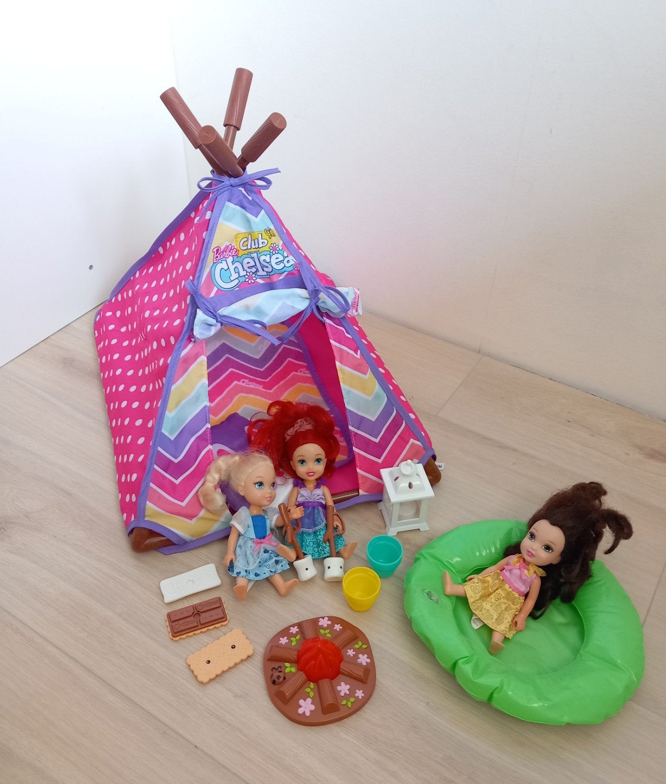 Barbie chelsea kampeerset, Ophalen of Verzenden, Zo goed als nieuw, Poppenhuispop