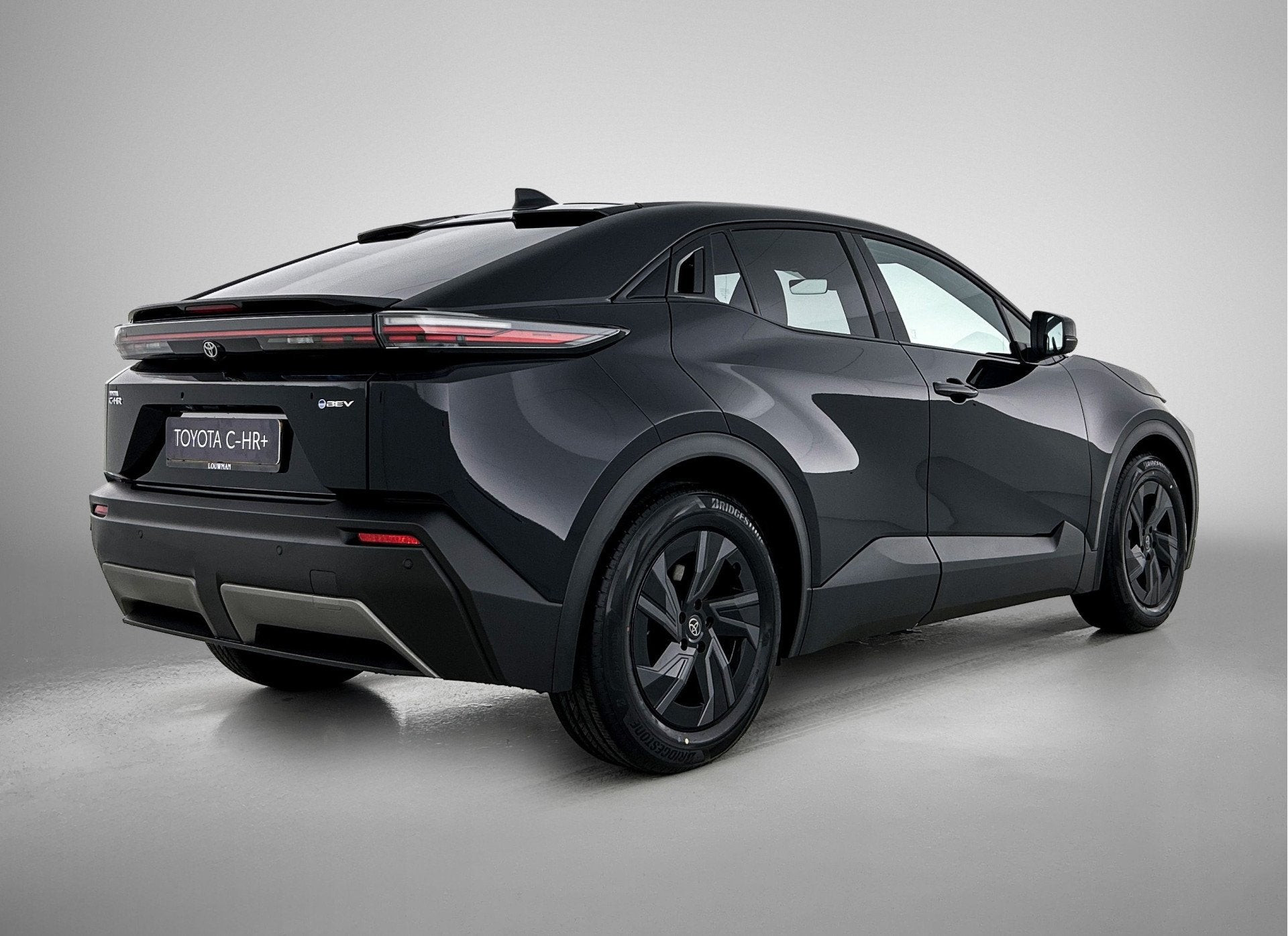 Toyota C-HR+ First Edition 77 kWh EV-Deal (bj 2026), Auto's, Stof, Gebruikt, 24 min, Zwart