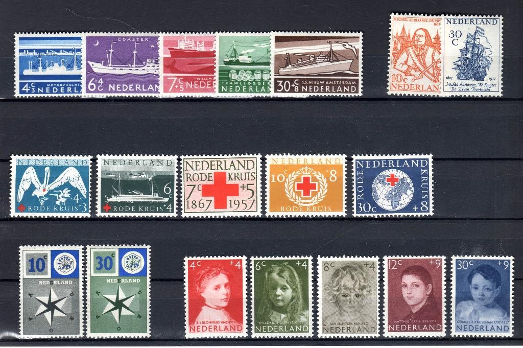Jaargang 1957 postfris, Ophalen of Verzenden, Na 1940, Postfris