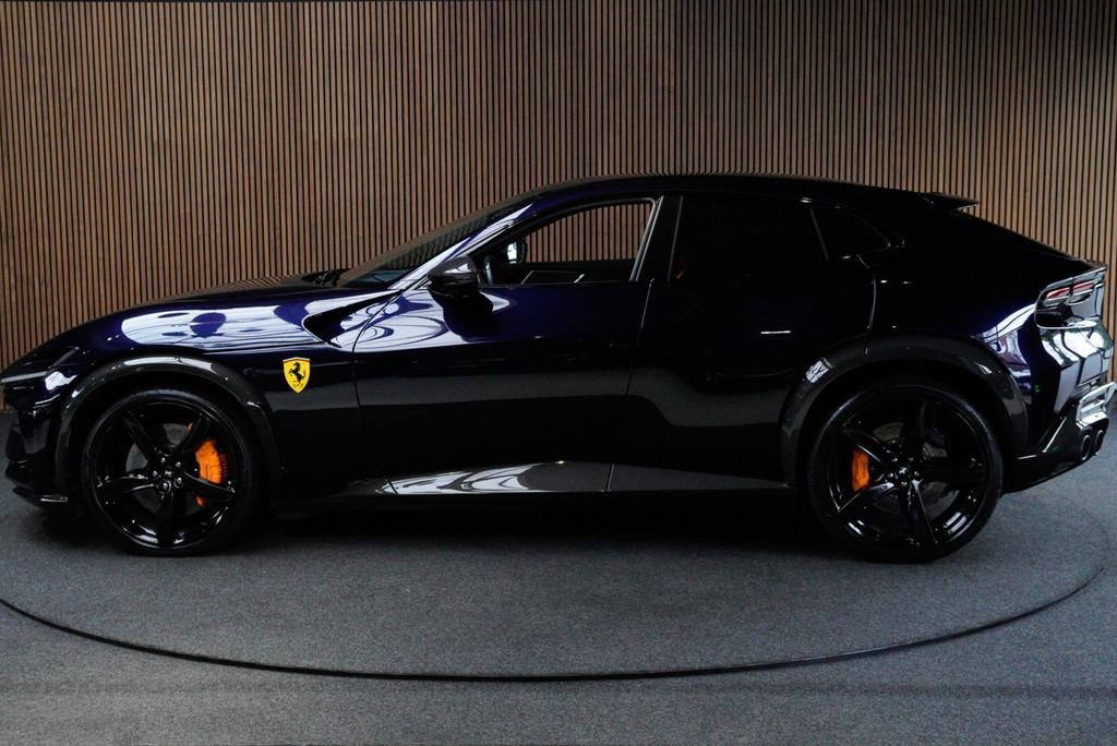 Ferrari Purosangue 6.5 V12 Carbon Burmester Atelier Massage, Auto's, Ferrari, Automaat, 2033 kg, Gebruikt, 12 cilinders