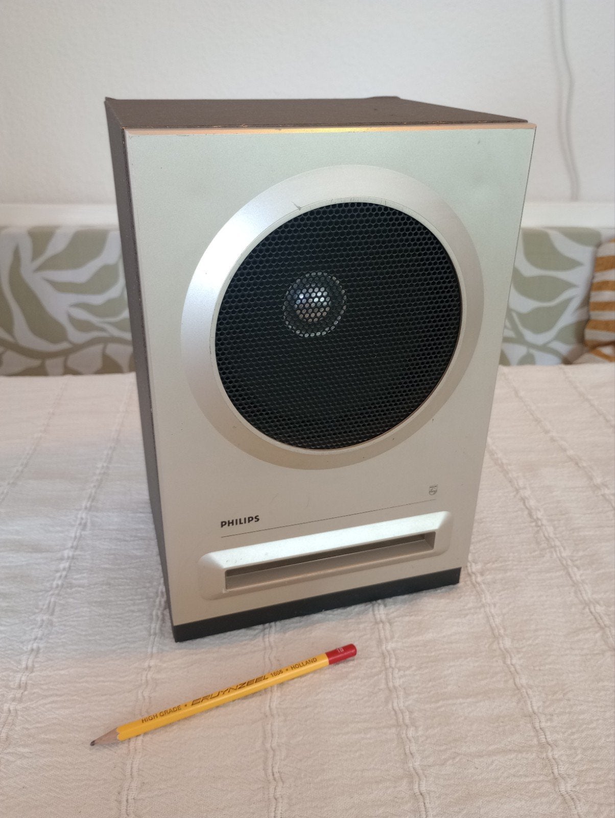 Philips speaker 8 ohm - Goede werking, vintage staat, Ophalen of Verzenden, Gebruikt, Front, Rear of Stereo speakers, Philips