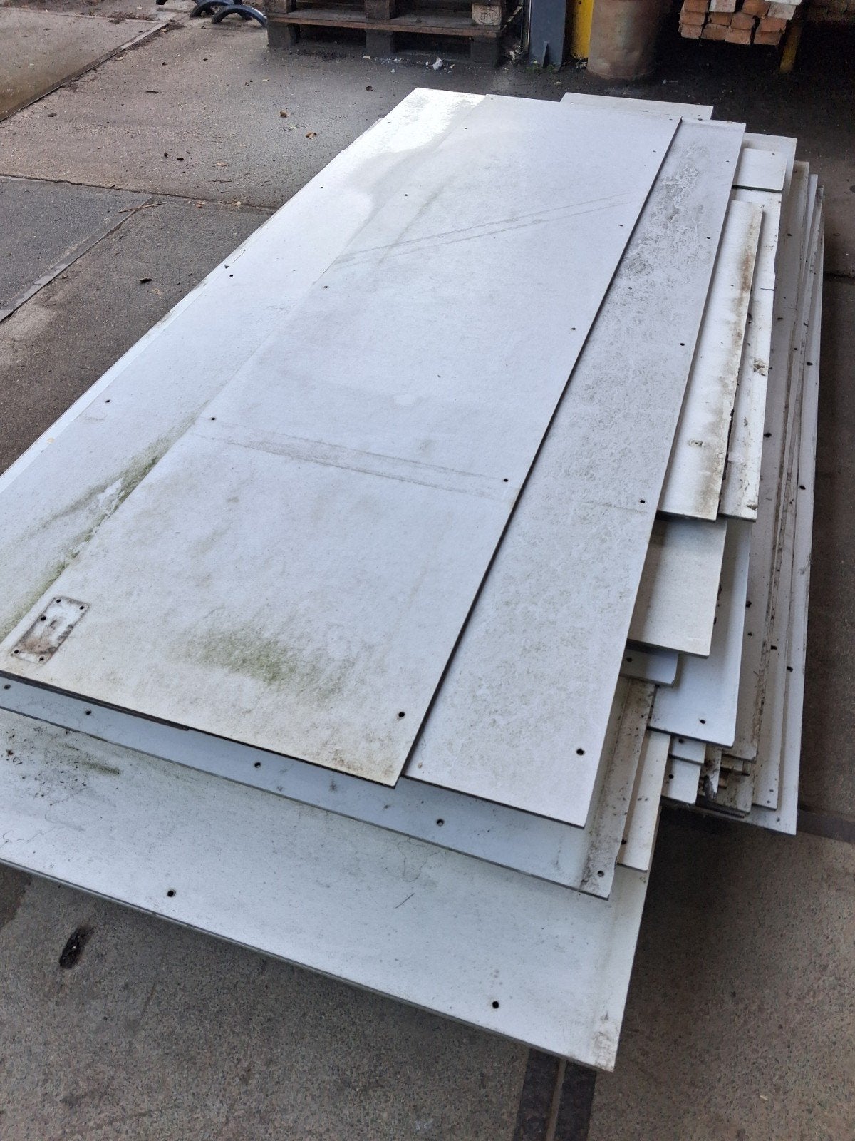 Trespa platen wit 6mm, Doe-het-zelf en Verbouw, Platen en Panelen, Ophalen