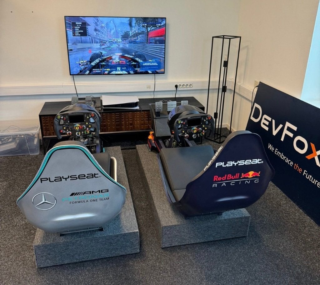 Te Koop - PS5 Playseats en Racestuur Trustmaster SF1000, Spelcomputers en Games, Spelcomputers | Sony PlayStation Consoles | Accessoires