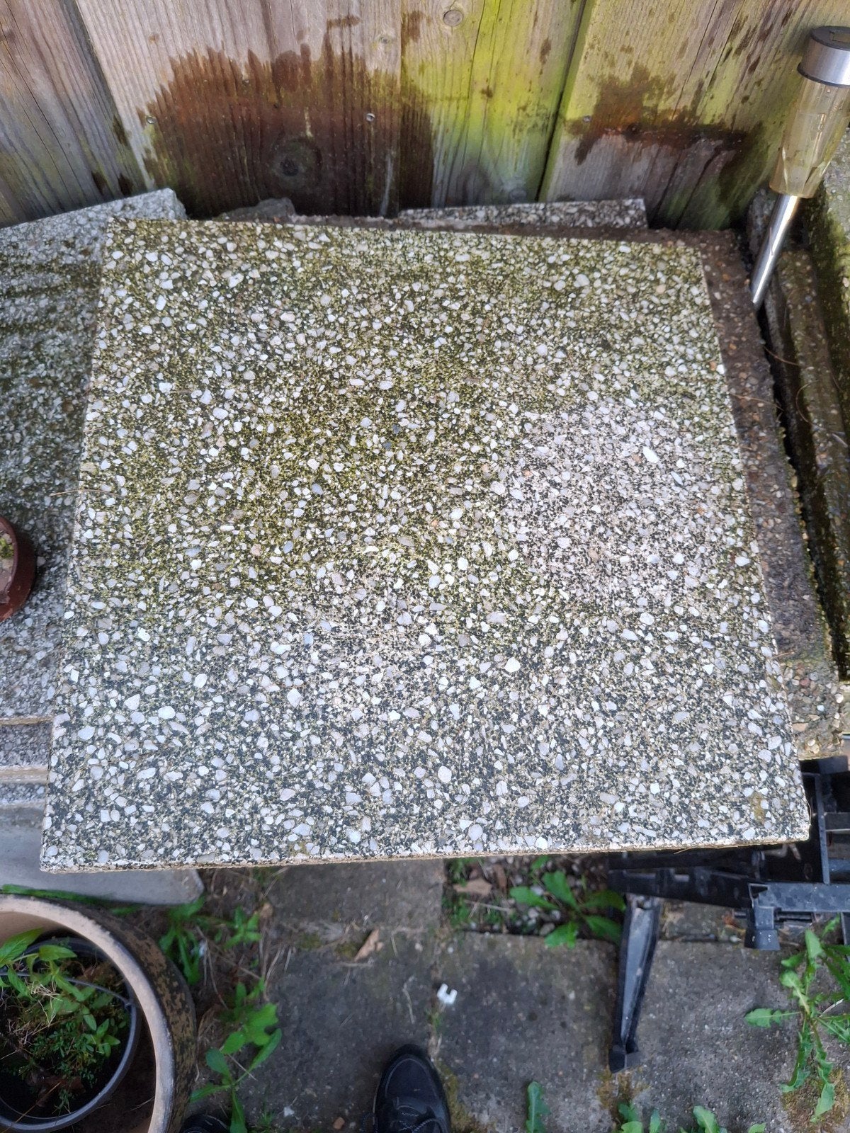 Gratis afhalen tegels, 40 tot 60 cm, Gebruikt, Hardsteen, 60 cm of meer
