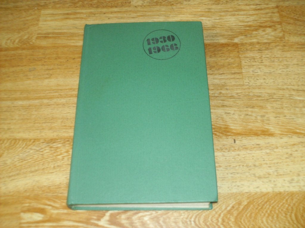 voetbal wereldkampioenschap 1930-1966, Boeken, Ophalen of Verzenden, Gelezen, Hans Molenaar, Balsport