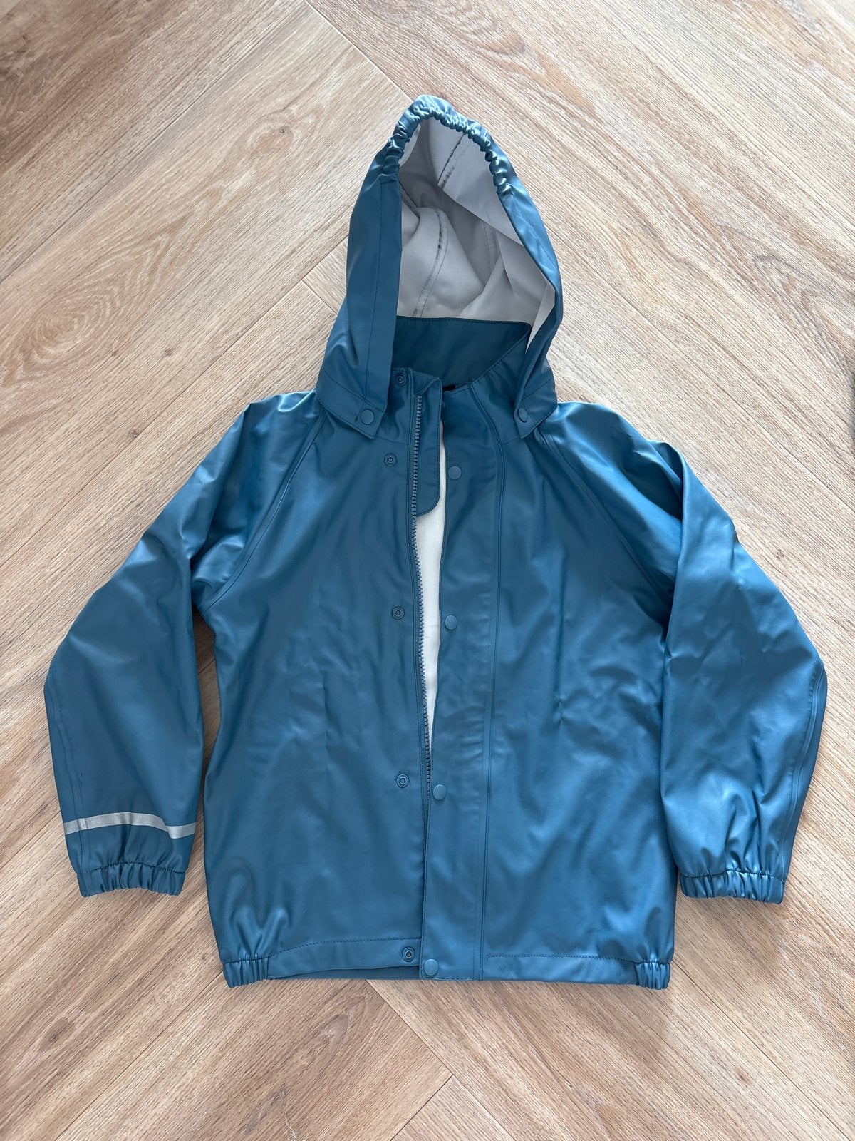 Name It regenpak (jas en broek) maat 122, Ophalen of Verzenden, Zo goed als nieuw, Jongen of Meisje, Setje