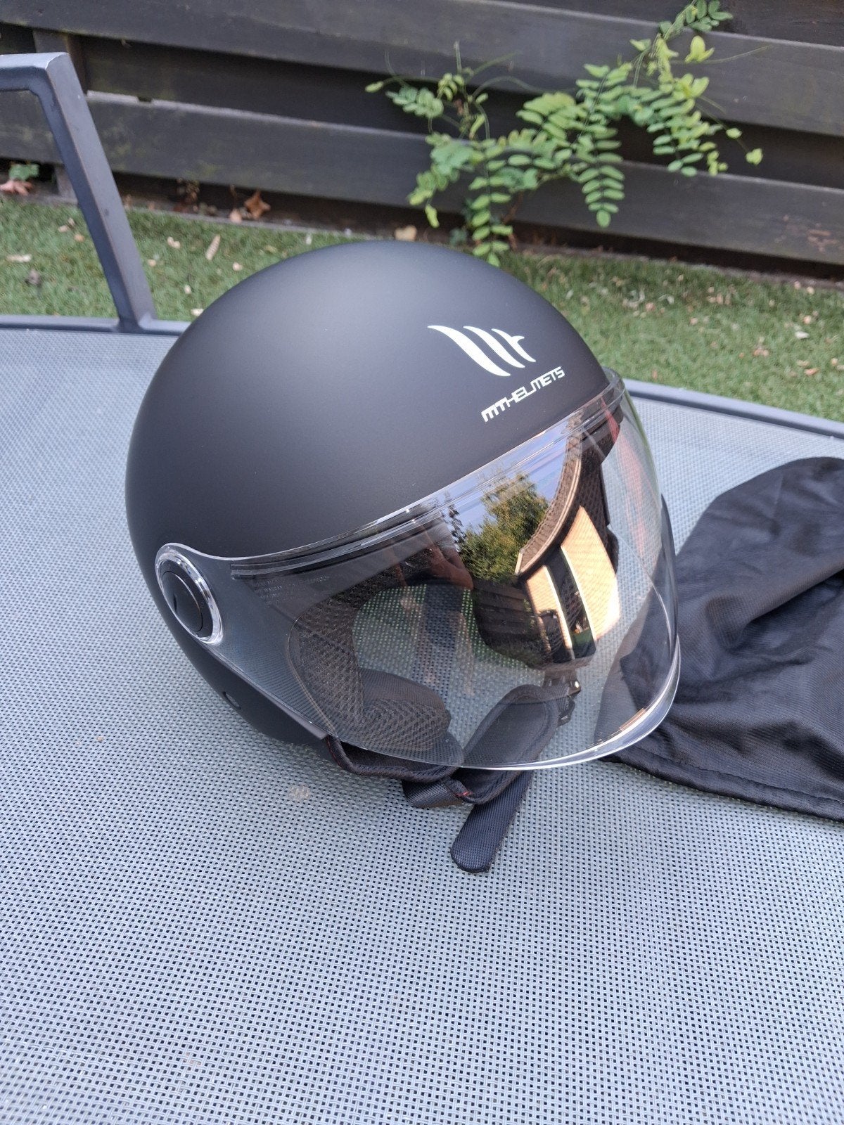 helm scooter of brommer, Ophalen, Zo goed als nieuw, MThelmets