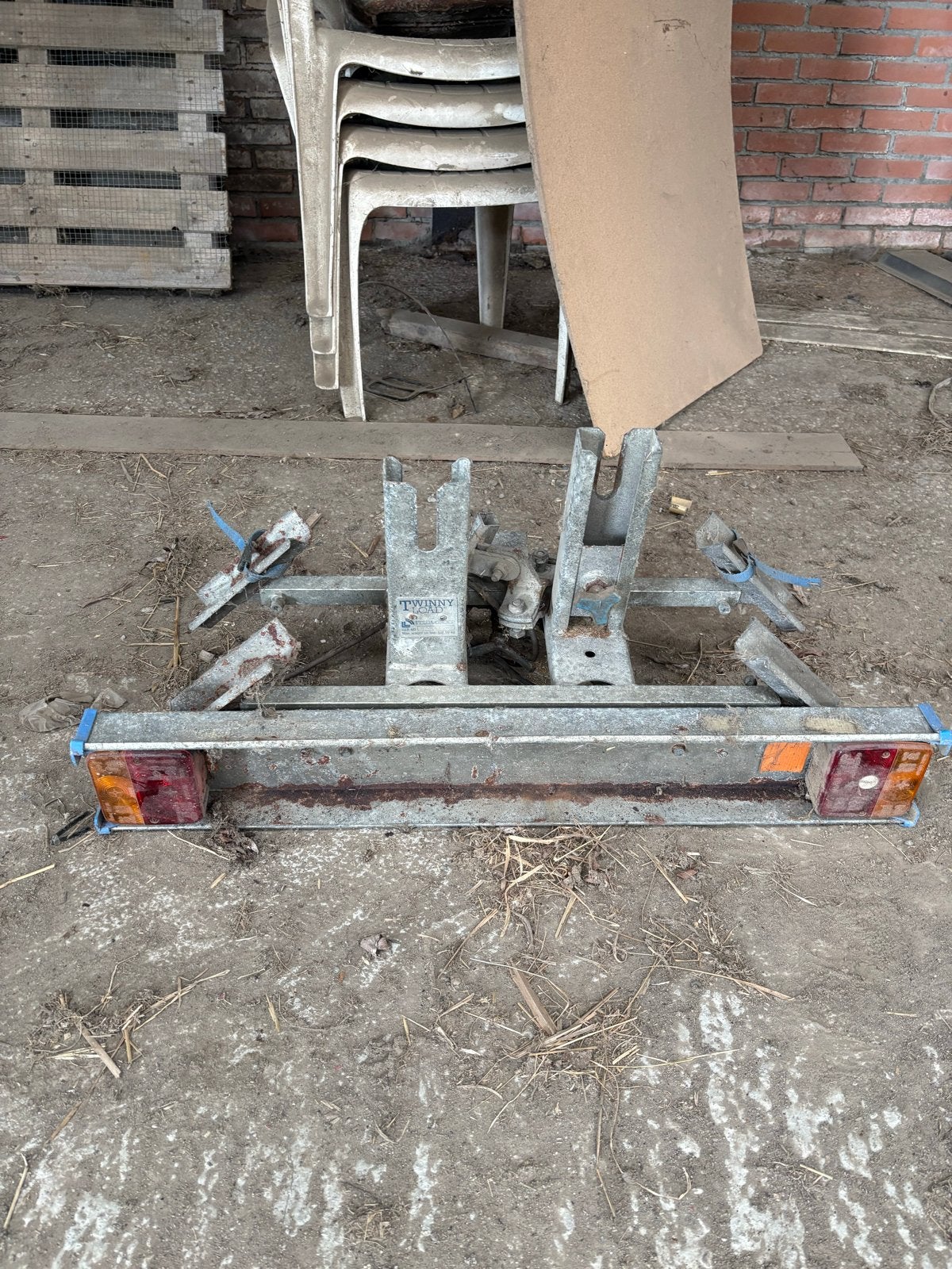 Twinny Load fietsendrager met verlichtingsbalk, Ophalen, Gebruikt