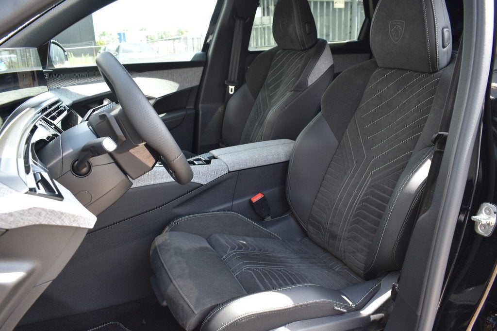 Peugeot 5008 Hybrid 145pk DCS-6 GT Automaat | Navigatie | Ai, Auto's, Peugeot, 145 pk, Gebruikt, Zwart, 1199 cc