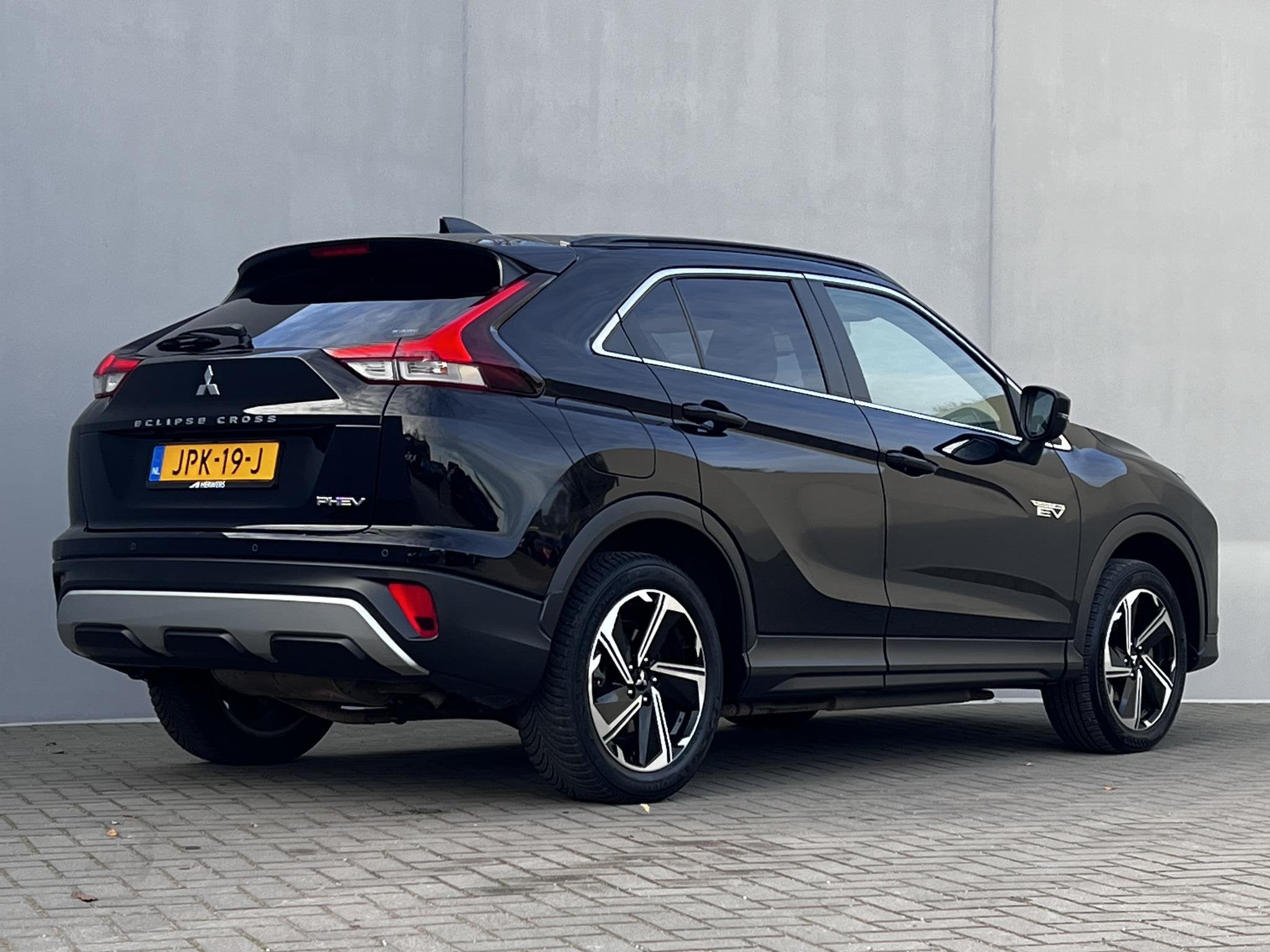 Mitsubishi Eclipse Cross 2.4 PHEV Intense+ / Fabrieksgaranti, Automaat, 188 pk, Euro 6, 4 cilinders