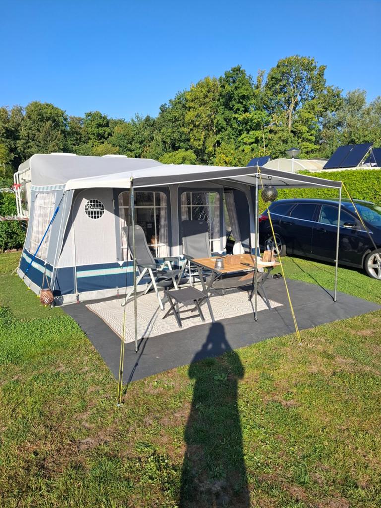 Isabella Ambassador voortent 2.50 diep omloop 835-840 G13, Ophalen
